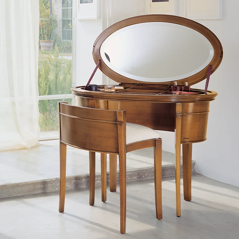 Honey console table with chair Honey console table with chair
