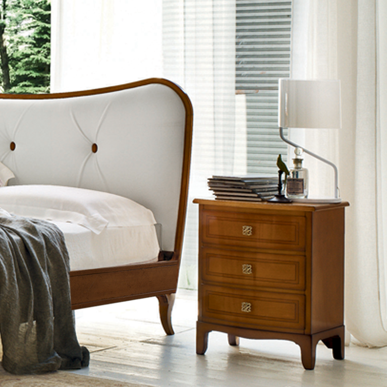 Cometa bedside table